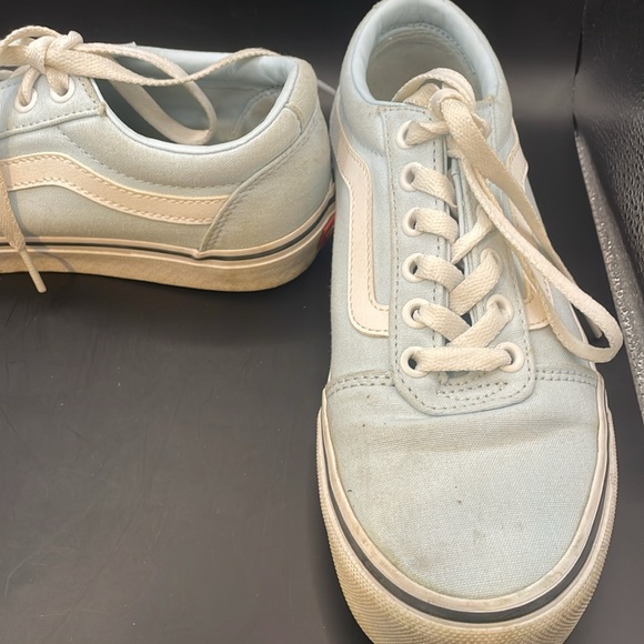 Vans Women's shoes - Picture 2 of 13